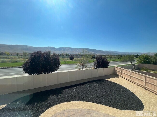 Building Photo - 9722 Quartette Dr