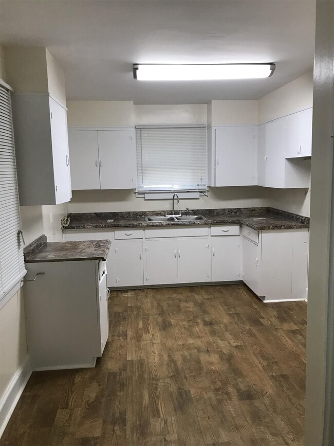 Building Photo - 3735 Bridlewood Dr