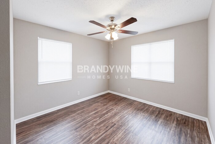 Building Photo - 4503 Anvers Blvd