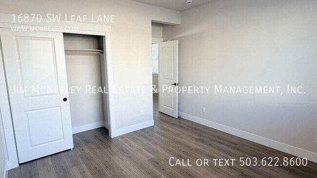 Building Photo - 16870 SW Leaf Ln