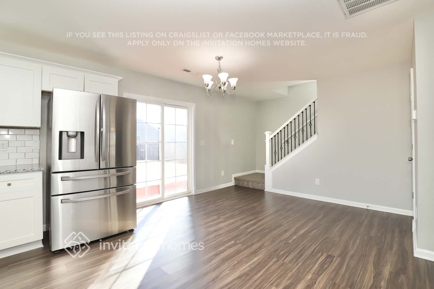 Building Photo - 3906 Creekmoore Dr