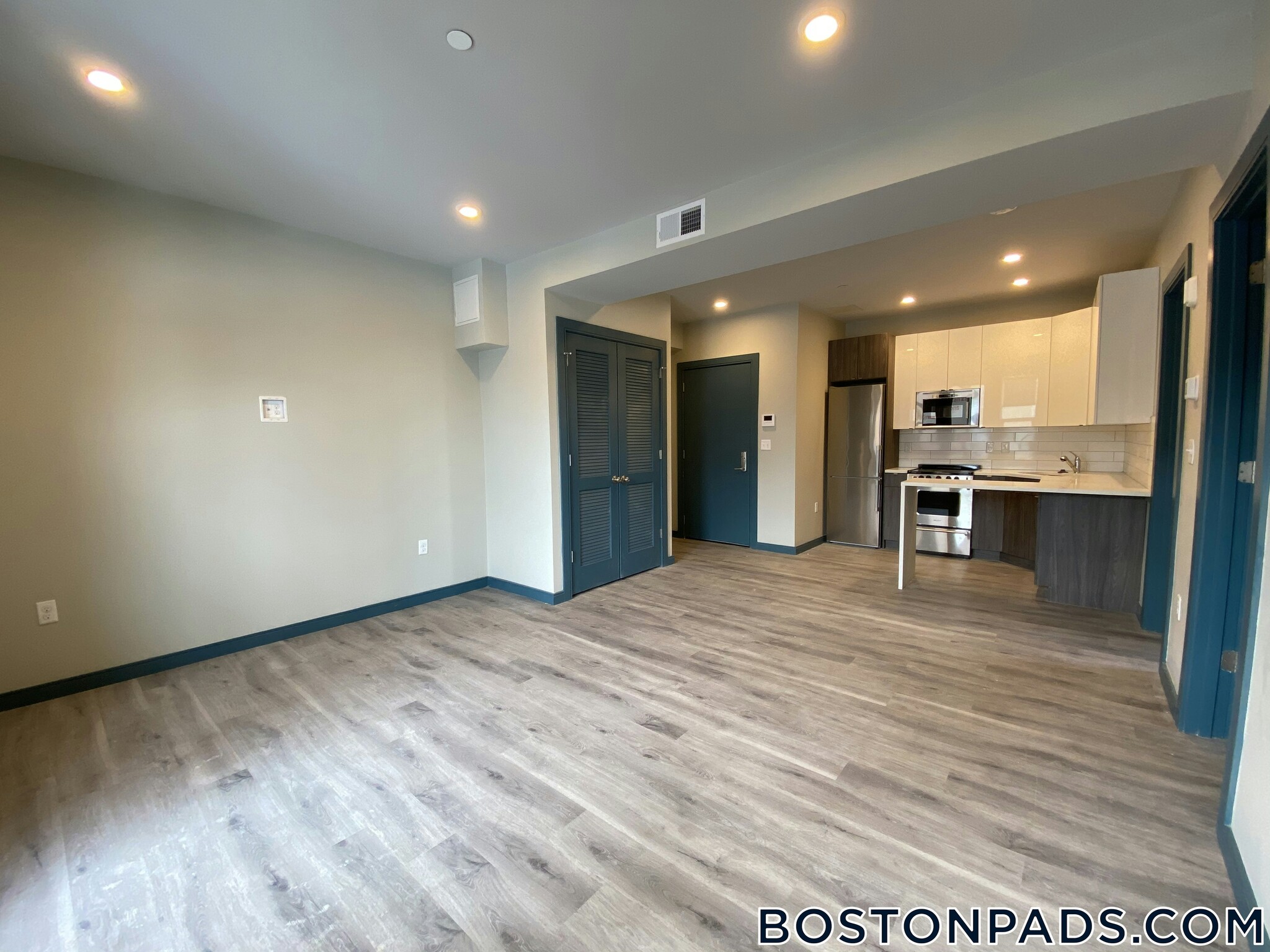 Building Photo - 1258 Massachusetts Ave