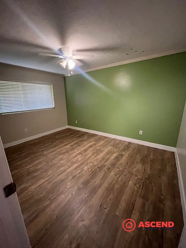 Building Photo - Beautiful 4 Bedroom home.