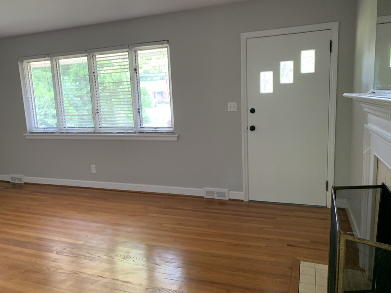 Large window in living room - 1630 Peachtree Road
