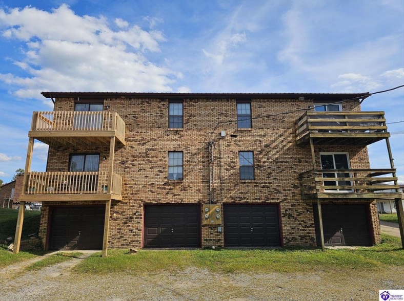 Building Photo - 2841 Frontier Ct