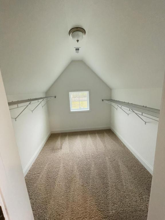 Building Photo - 3142 Hunting Lodge Rd