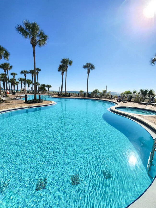 Building Photo - 11800 Front Beach Rd