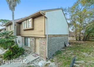 Building Photo - 4922 Silver Oaks Village