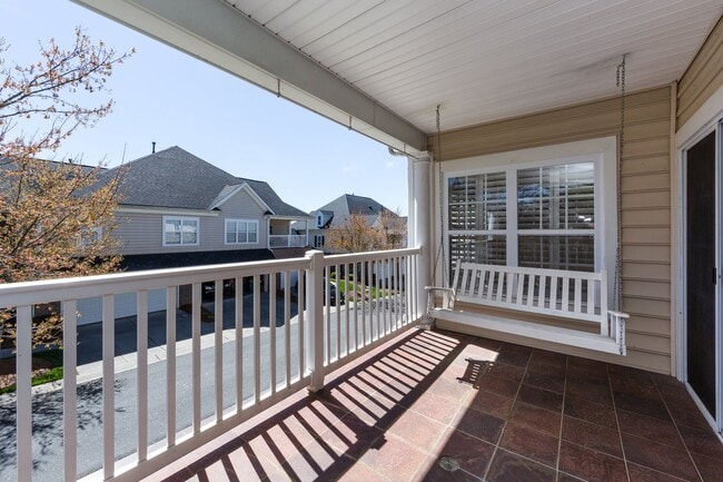 Building Photo - Great Ballantyne Location; Great Schools; 2BR/2BA Condo