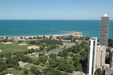 Building Photo - 1560 N Sandburg Ter