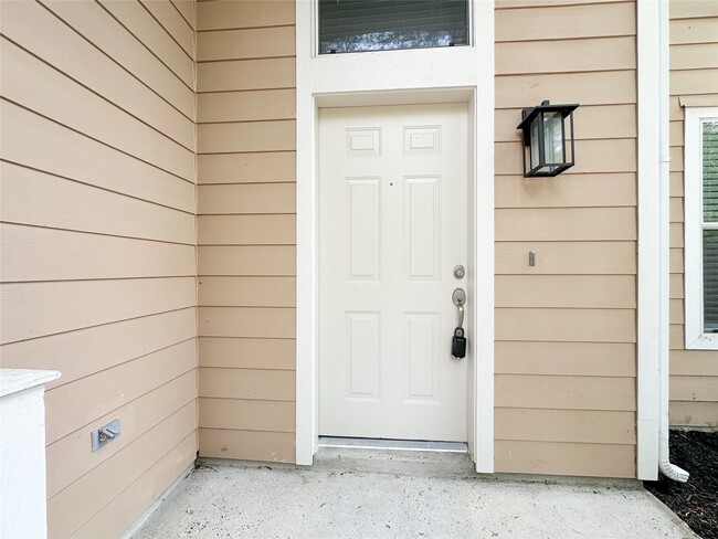 Building Photo - 11 Orion Star Ct