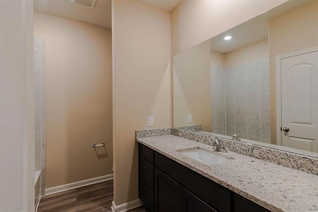 Building Photo - 316 Tranquil Ln