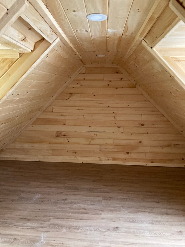 Building Photo - 11 Newhall St