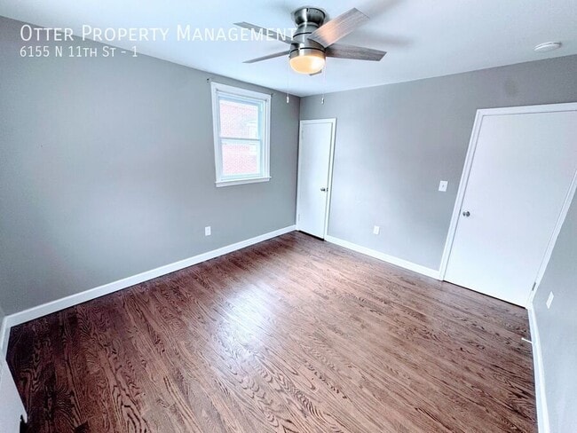 Building Photo - 6155 N 11th St