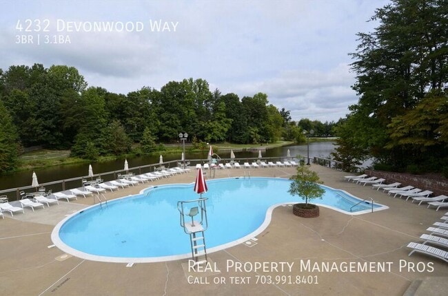 Building Photo - 4232 Devonwood Way