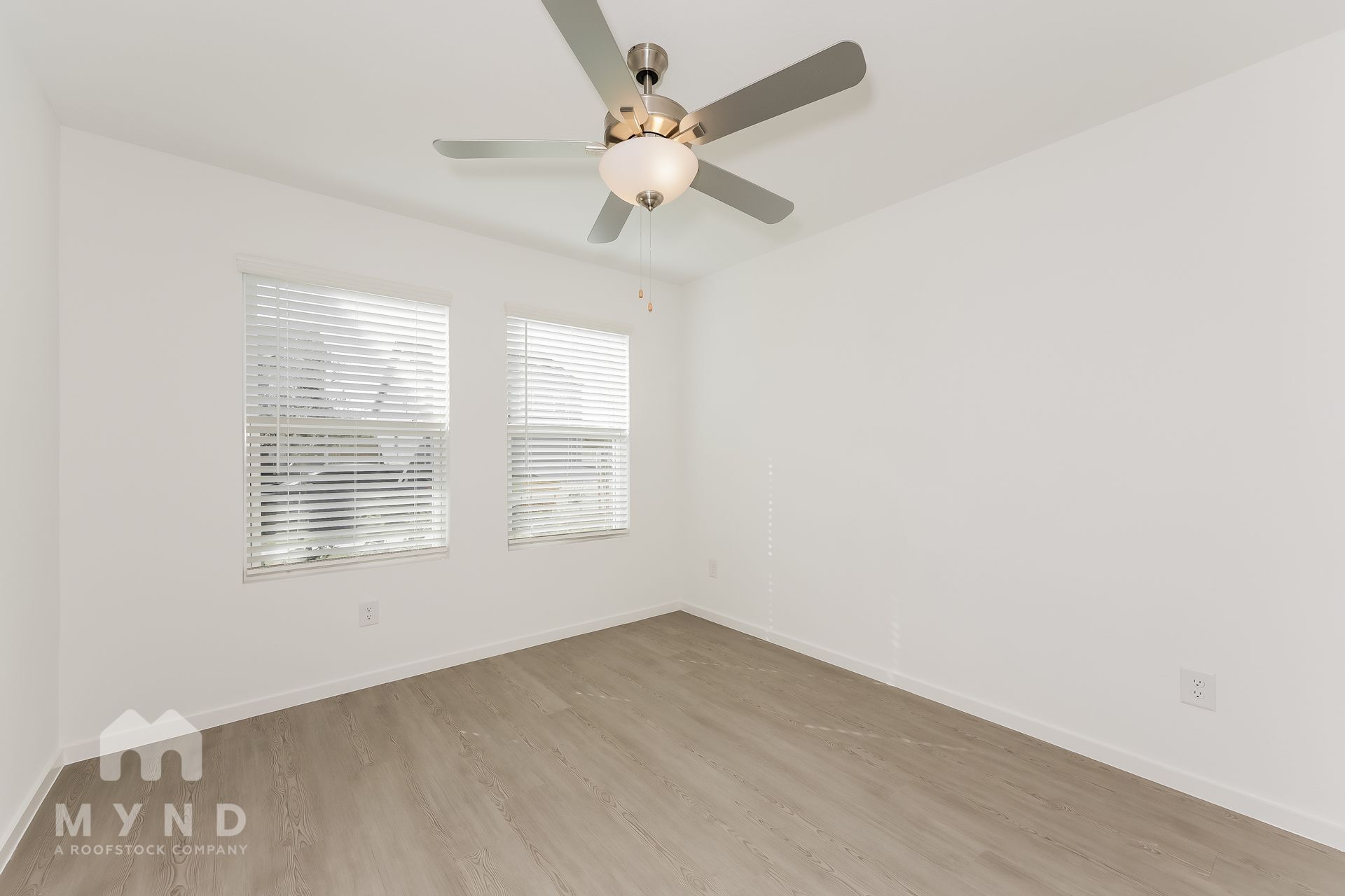 Building Photo - 2705 Mistwood Dr