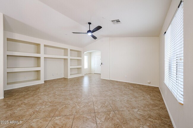 Building Photo - 12848 W Desert Mirage Dr