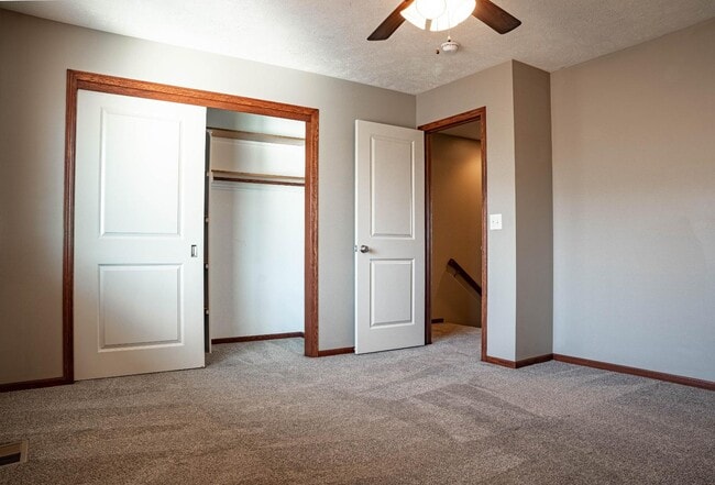 Building Photo - 1139 SW 6th St