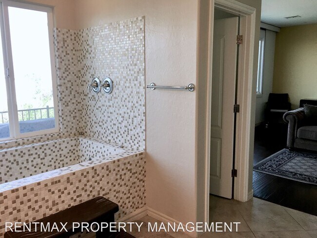 Building Photo - 4 br, 3.5 bath House - 669 COFFEE CHERRIES CT