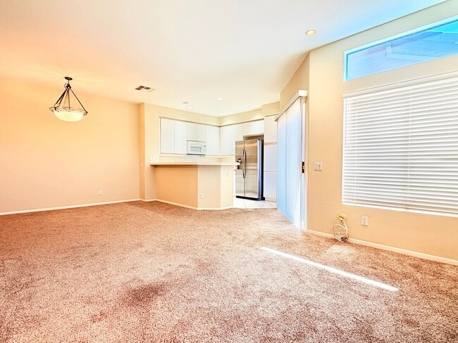 Building Photo - 938 S Country Glen Way
