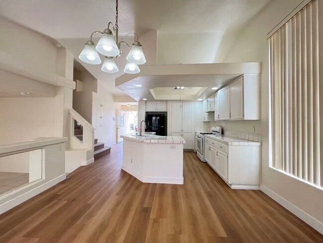 Building Photo - 8704 Autumn Valley Ave