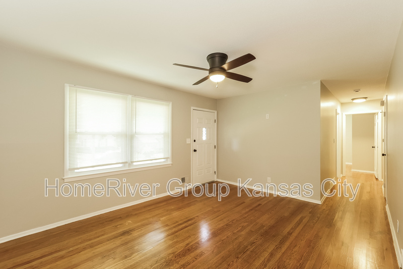 Building Photo - 4722 Overton Ave