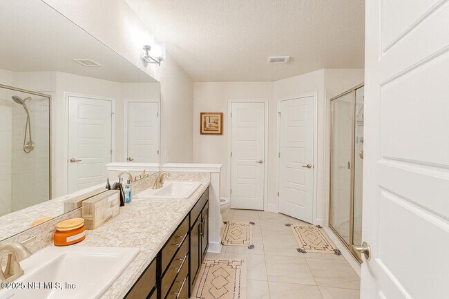 Building Photo - 12678 Weeping Branch Cir