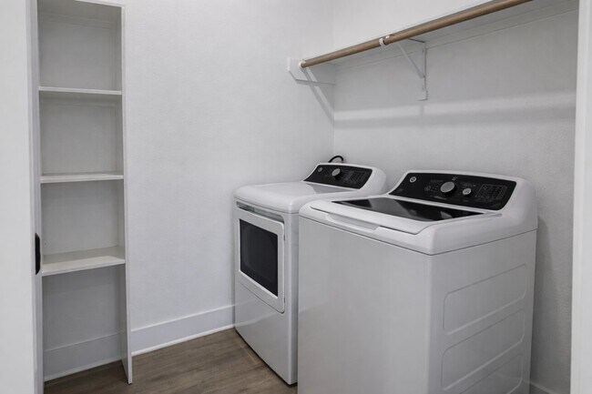 Building Photo - 8114 Double