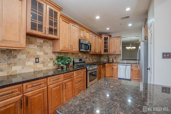 Building Photo - 1503 Blossom Cir