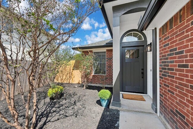 Building Photo - 16612 Trevin Cove