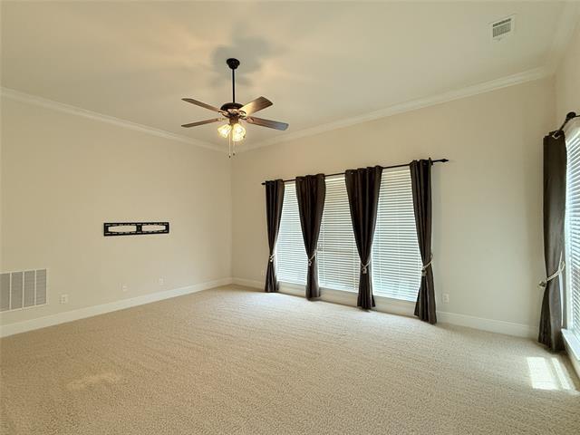 Building Photo - 7304 Meadow Glen Dr