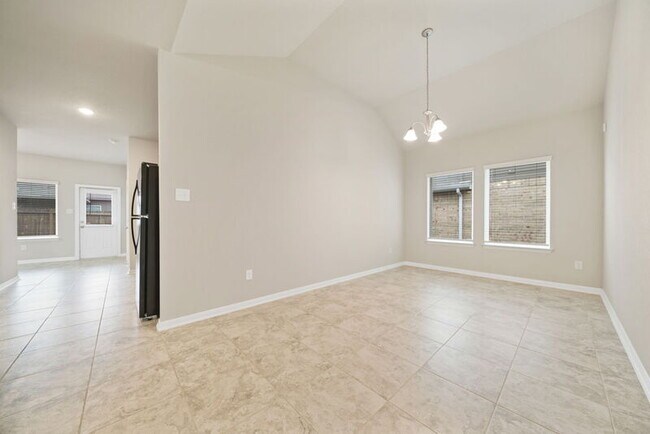 Building Photo - 8907 Arundal Garden