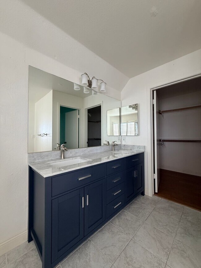 Building Photo - **Coming Soon — Spacious 3BR + 2.5BA Two-Level Condo in Pointe Pacific**
