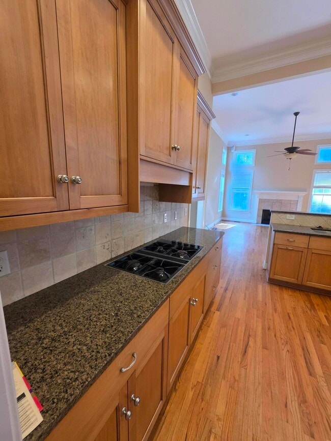 Building Photo - 306 Lochleven Ct