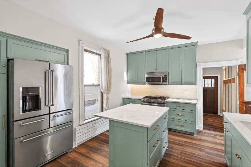 Building Photo - 2633 Colfax Ave South