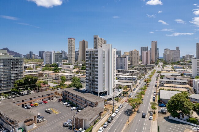 Aerial Photo - 845 University Ave