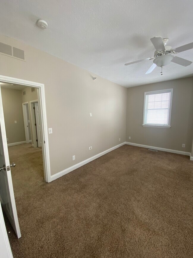 Building Photo - 217 E Saint Joseph St