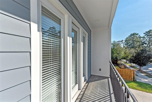 Building Photo - 4814 Brinkman St