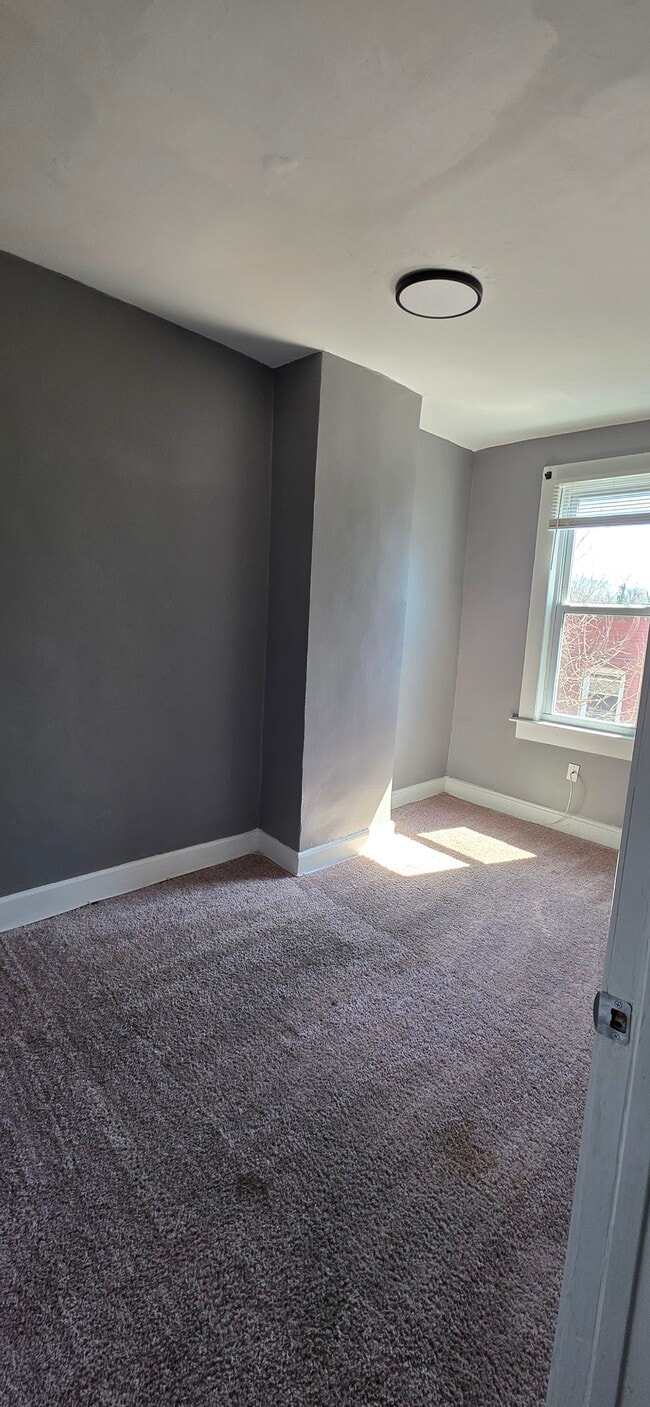 Building Photo - 2707 Presbury St