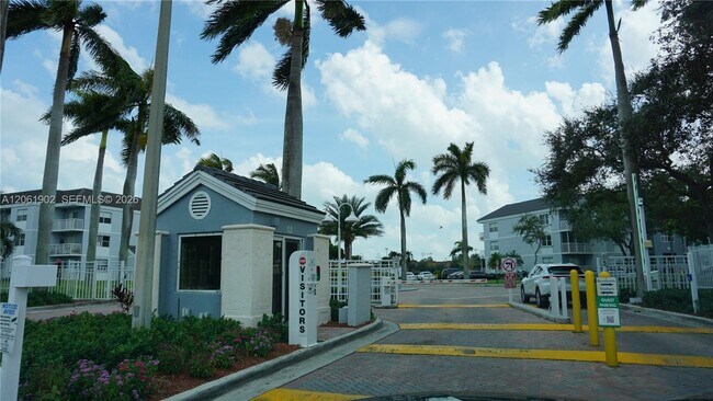 Building Photo - 8600 SW 212th St