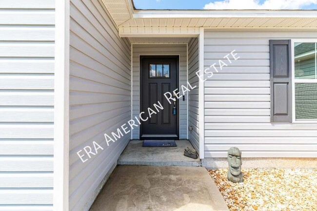 Building Photo - 6002 Colton Blaine Ct