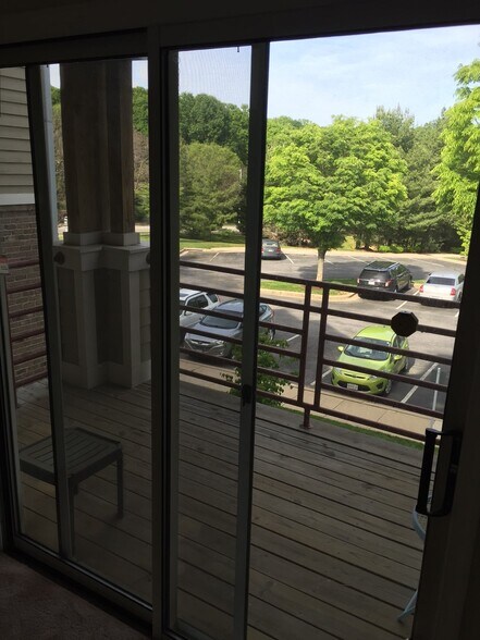 Balcony - 605 Admiral Dr