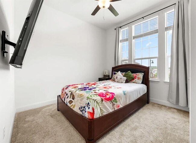 Building Photo - 5210 Watusi Bend