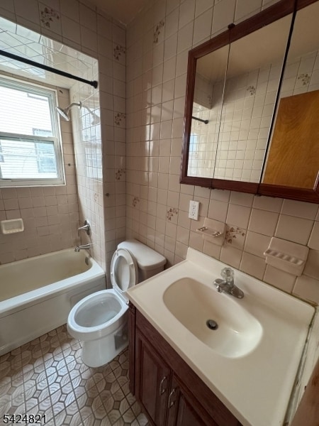 Building Photo - 5 Norwood Ave