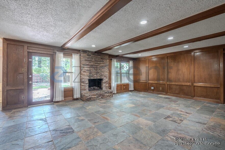 Building Photo - 18726 Candleview Dr