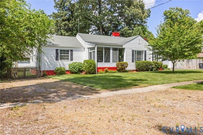 Primary Photo - 208 Marvin Ave