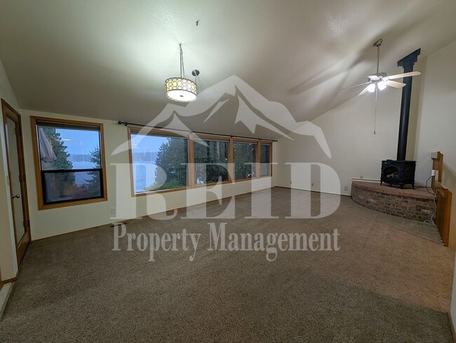 Building Photo - Utah8876