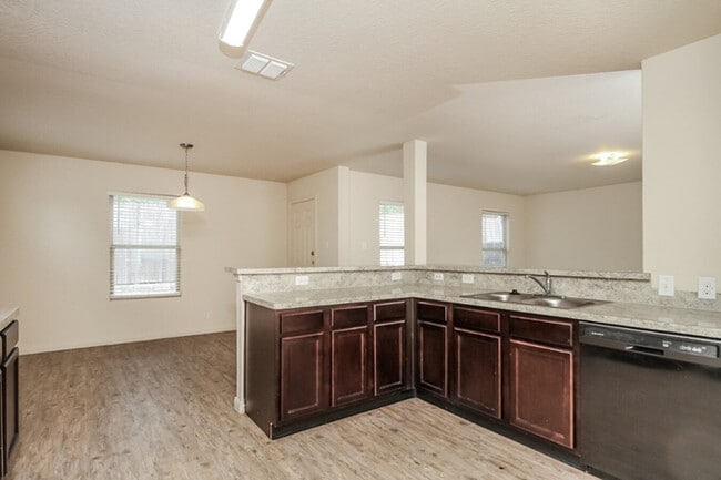 Building Photo - 8618 Tesoro Hills