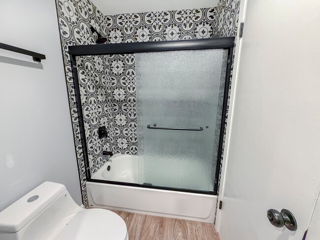 Building Photo - 213 Lafayette St