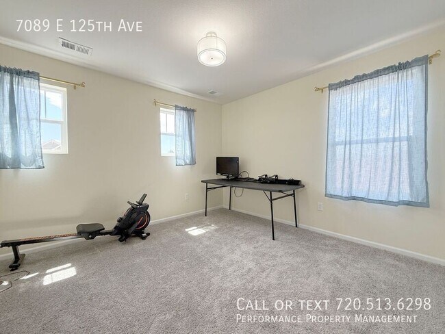 Building Photo - 7089 E 125th Ave